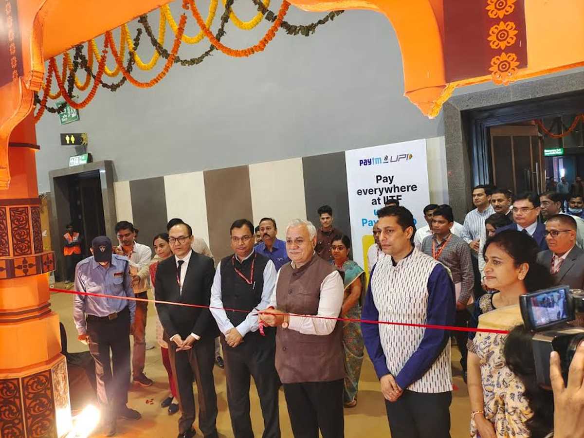 मुख्य सचिव ने ट्रेड फेयर में यूपी पवेलियन का किया शुभारंभ मुख्य सचिव ने ट्रेड फेयर में यूपी पवेलियन का किया शुभारंभ